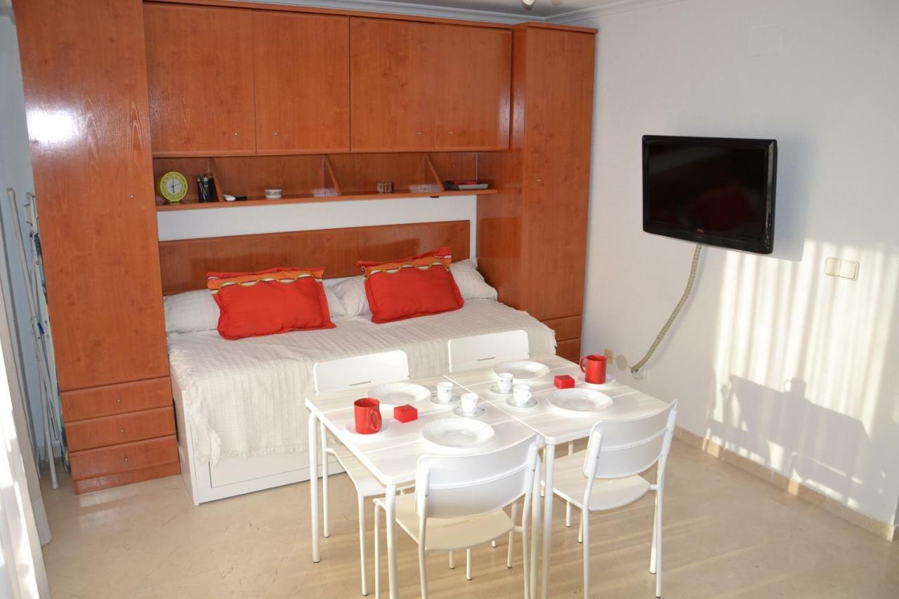 Apartamento Rod ตอร์เรเวียคา ภายนอก รูปภาพ